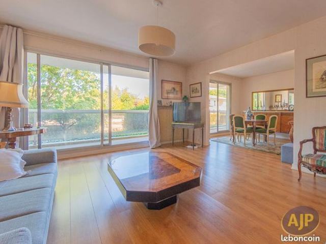 Appartement 4 pièces 77 m²