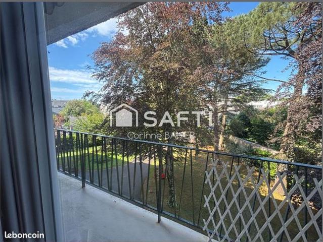 Appartement 4 pièces 77 m²