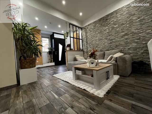 Appartement 4 pièces 77 m²