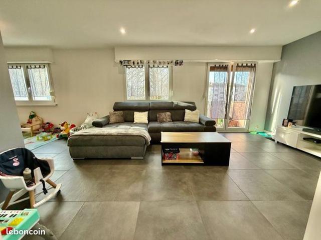 Appartement 4 pièces 77 m²