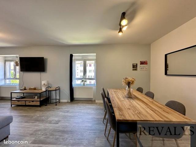 Appartement 4 pièces 77 m²