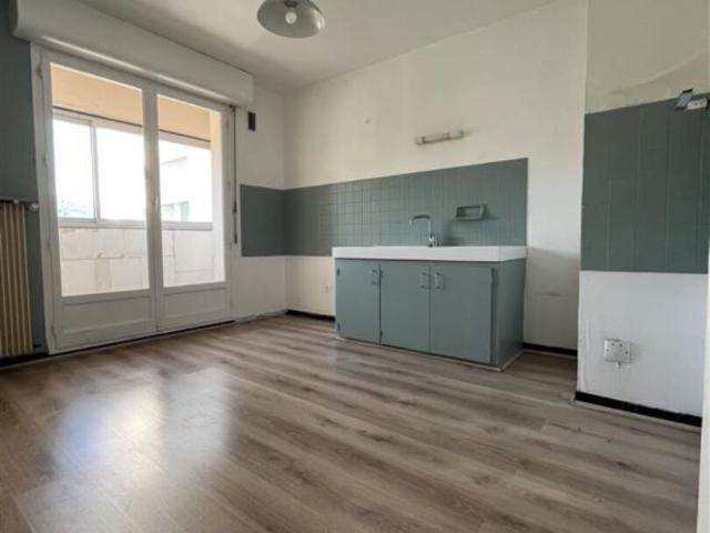 Appartement 4 pièces 77 m²