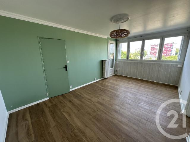 Appartement 4 pièces 77 m²