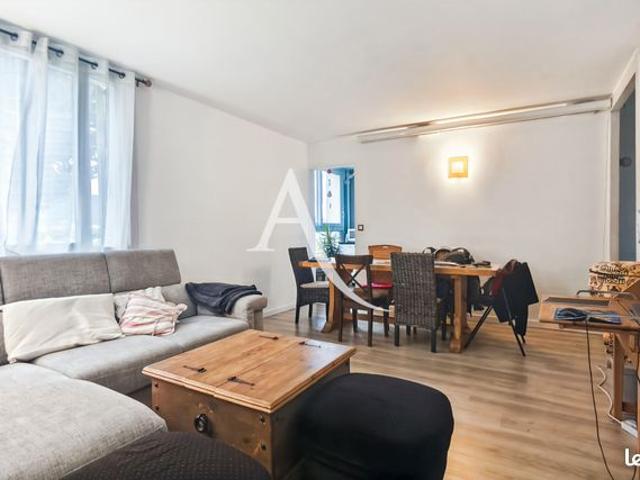 Appartement 4 pièces 77 m²