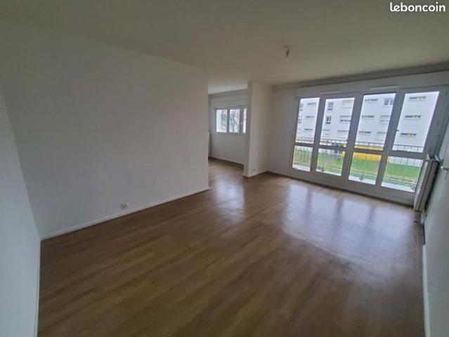 Appartement 4 pièces 77 m²