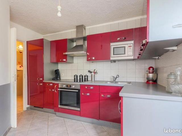 Appartement 4 pièces 77 m²