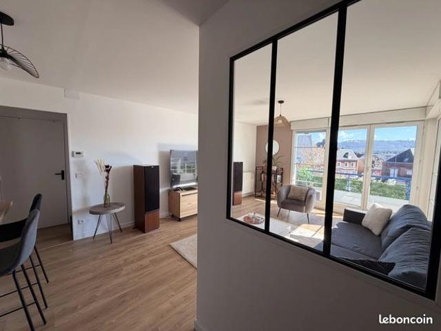 Appartement 4 pièces 77 m²