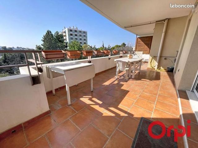 Appartement 4 pièces 77 m²
