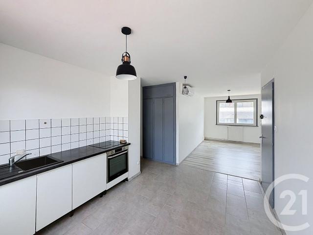 Appartement 4 pièces 77 m²