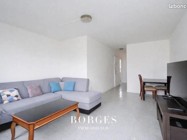 Appartement 4 pièces 77 m²