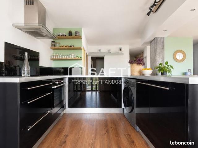 Appartement 4 pièces 77 m²