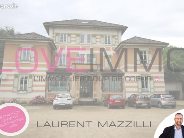Appartement 4 pièces 77 m²