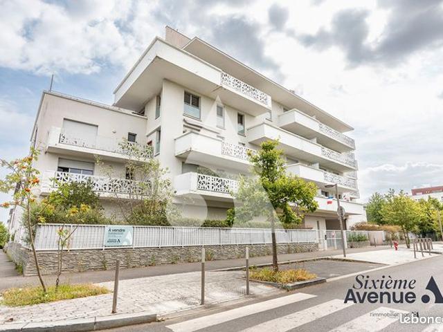 Appartement 4 pièces 77 m²