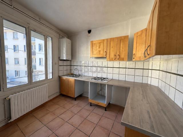 Appartement 4 pièces 77 m²