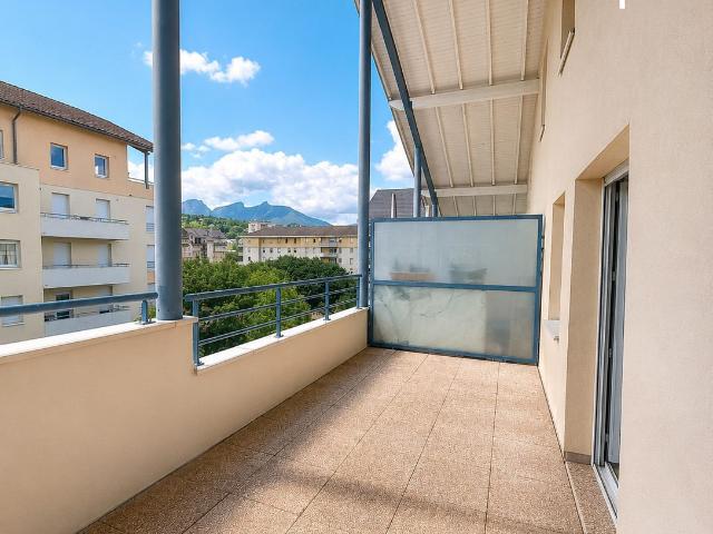 Appartement 4 pièces 77 m²