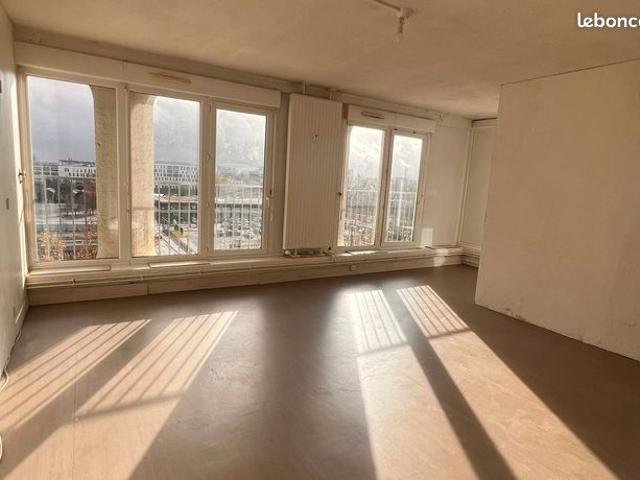 Appartement 4 pièces 77 m²