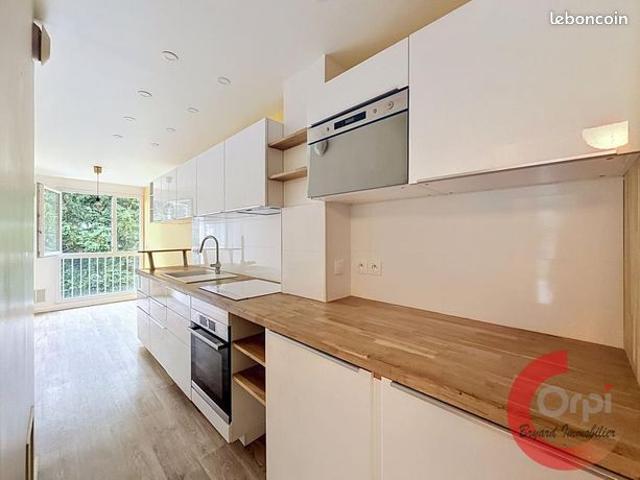 Appartement 4 pièces 77 m²