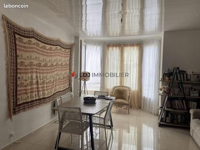 Appartement 4 pièces 77 m²