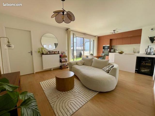 Appartement 4 pièces 77 m²