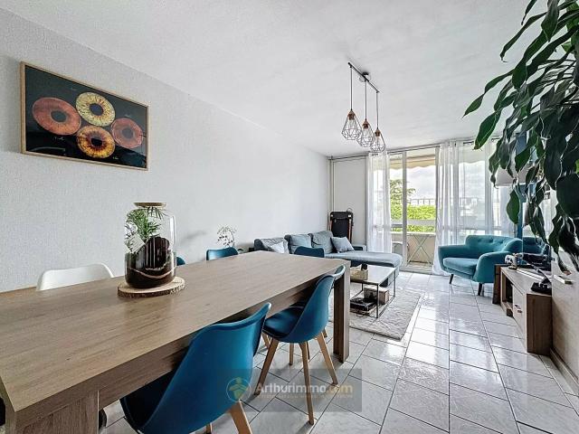 Appartement 4 pièces 77 m²