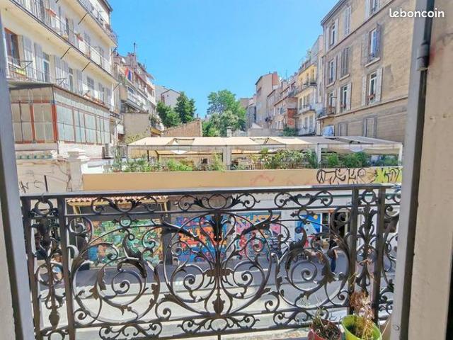 Appartement 4 pièces 77 m²