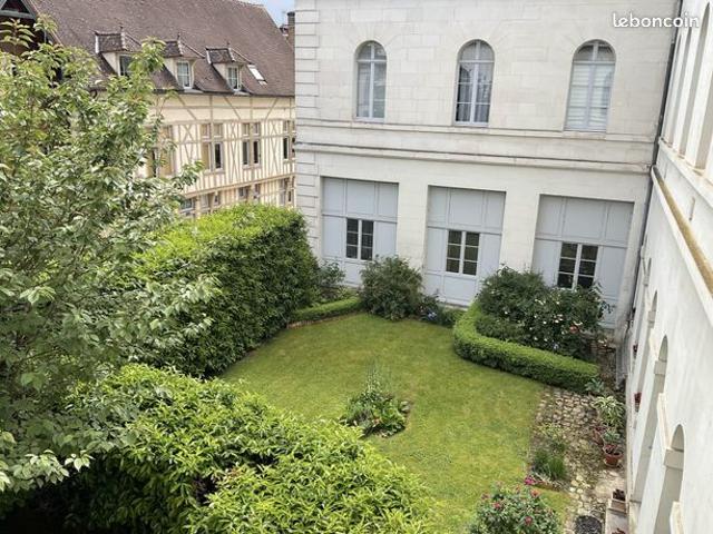 Appartement 4 pièces 77 m²