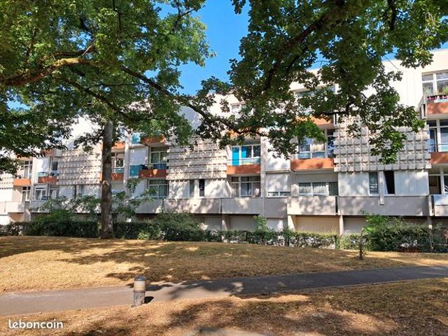 Appartement 4 pièces 77 m²