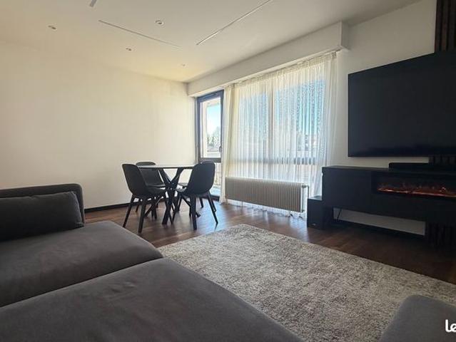 Appartement 4 pièces 77 m²