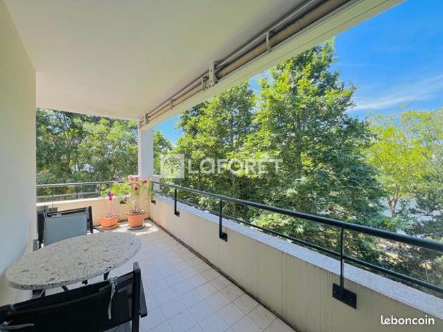 Appartement 4 pièces 77 m²