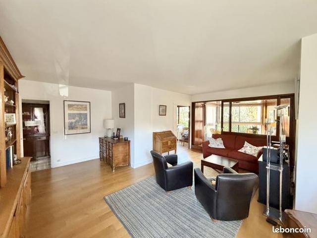 Appartement 4 pièces 77 m²