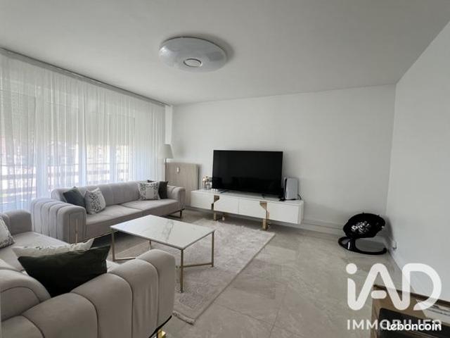 Appartement 4 pièces 77 m²