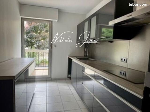 Appartement 4 pièces 77 m²