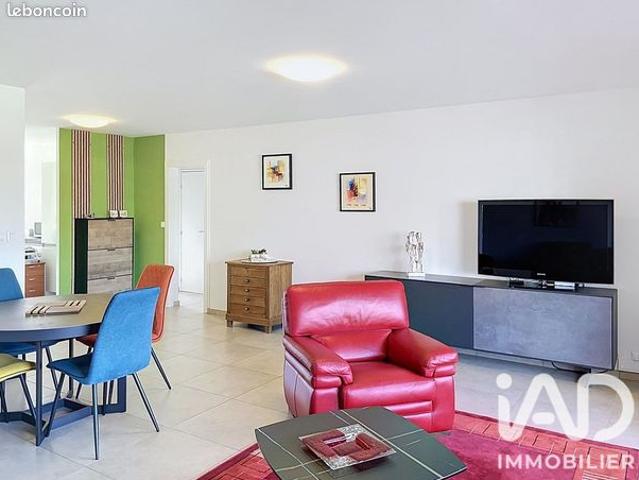 Appartement 4 pièces 77 m²
