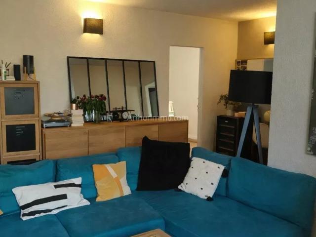 Appartement 4 pièces 77 m²