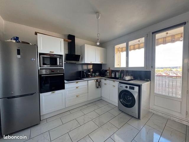 Appartement 4 pièces 77 m²
