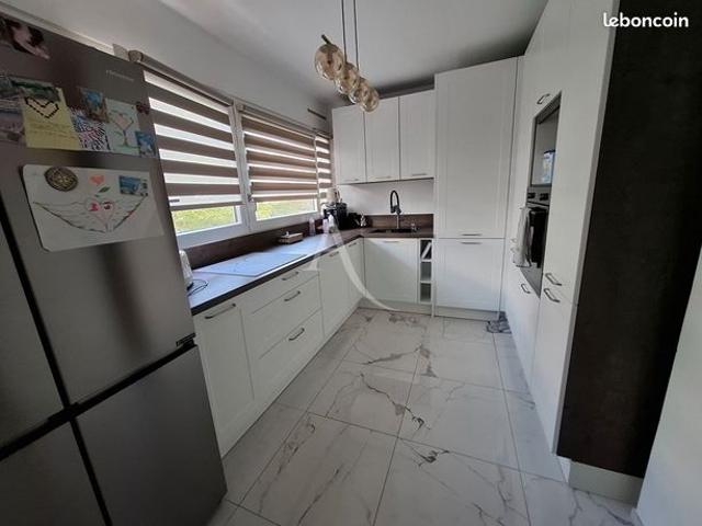 Appartement 4 pièces 77 m²
