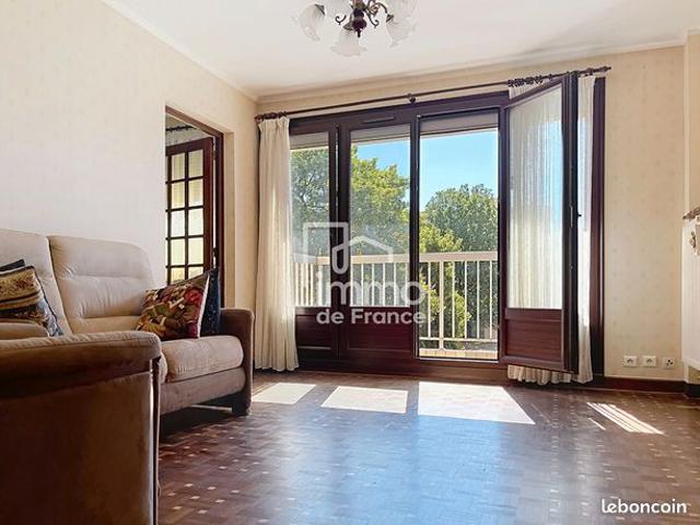 Appartement 4 pièces 77 m²