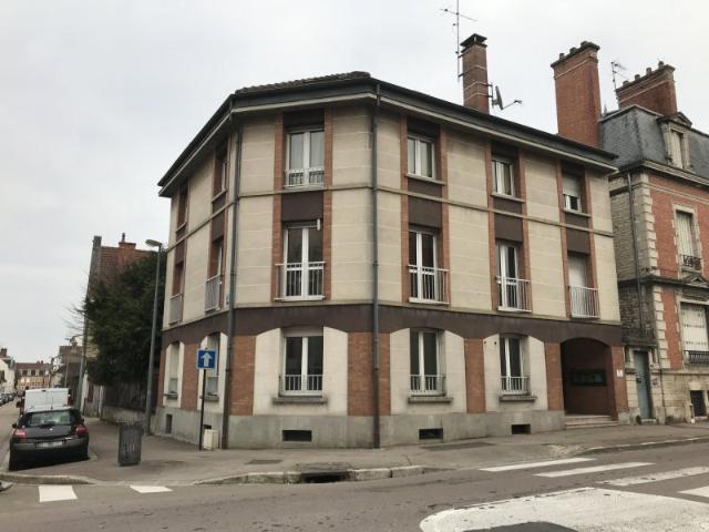 Appartement 4 pièces 77 m²