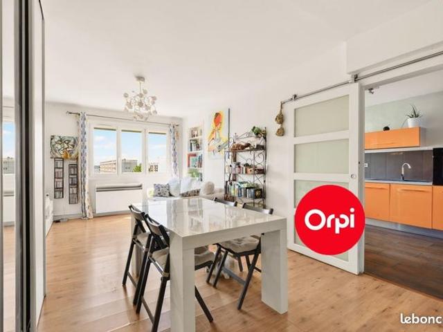 Appartement 4 pièces 77 m²