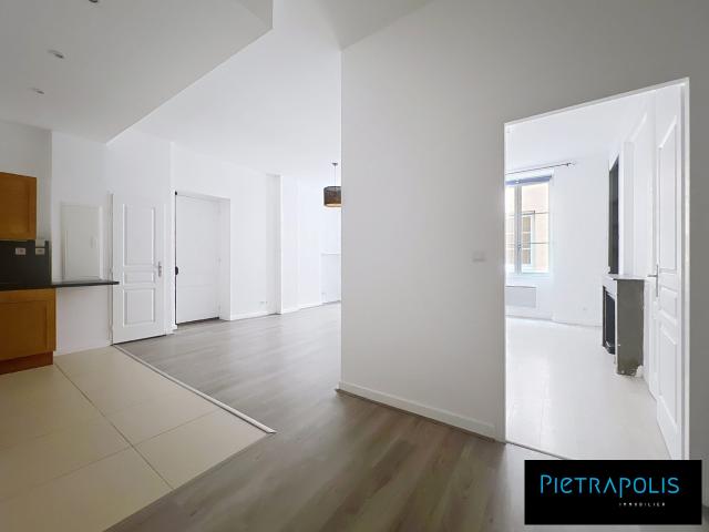 Appartement 4 pièces 77 m²