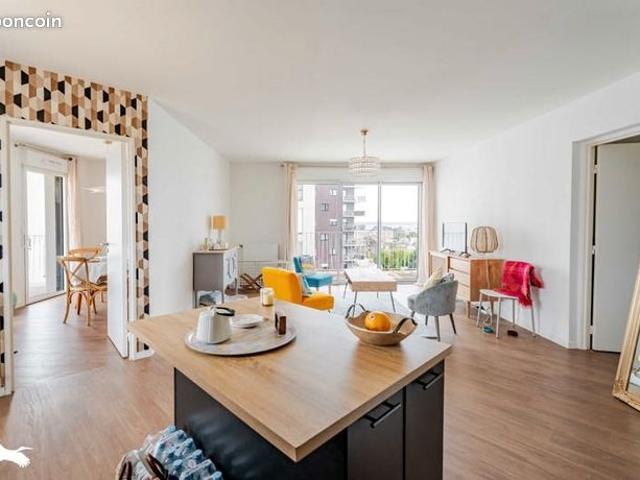 Appartement 4 pièces 77 m²