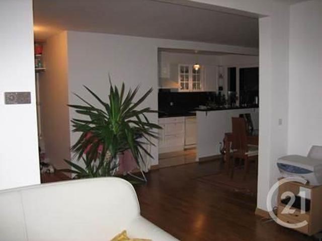 Appartement 4 pièces 77 m²