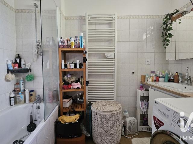 Appartement 4 pièces, 74 m² à louer à Ecquevilly 78920