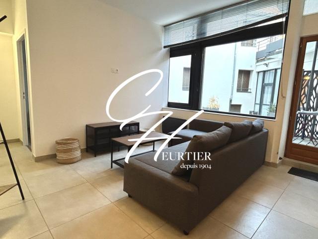 Appartement 4 pièces, 74 m² à louer à Grenoble 38000
