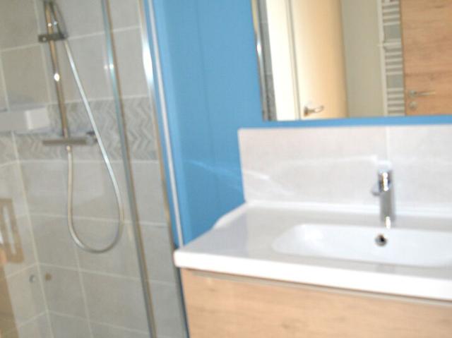 Appartement 4 pièces, 74 m² à louer à Neuville les Dames 01400