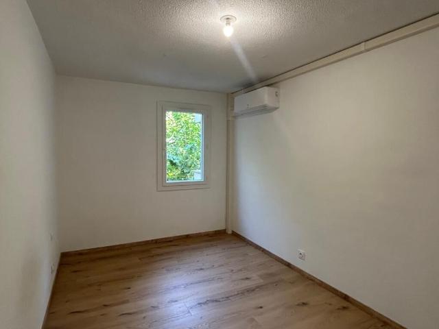 Appartement 4 pièces, 74 m² à louer à Nîmes 30000