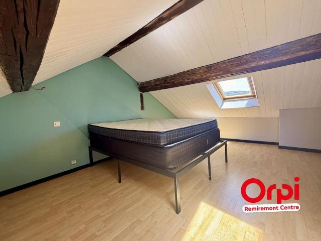 Appartement 4 pièces, 74 m² à louer à Remiremont 88200