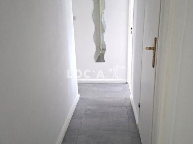 Appartement 4 pièces, 74 m² à louer à Rillieux la Pape 69140