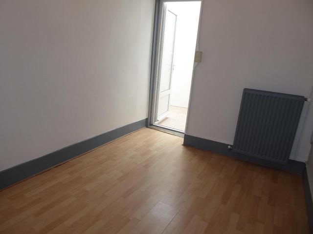 Appartement 4 pièces 74 m² VALS LES BAINS 07600