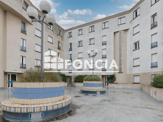 Appartement 4 pièces 74 m²